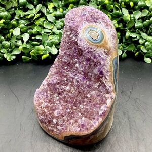 Amethyst Druzy Freeform w Stalactite Eye Agate Banding 4”